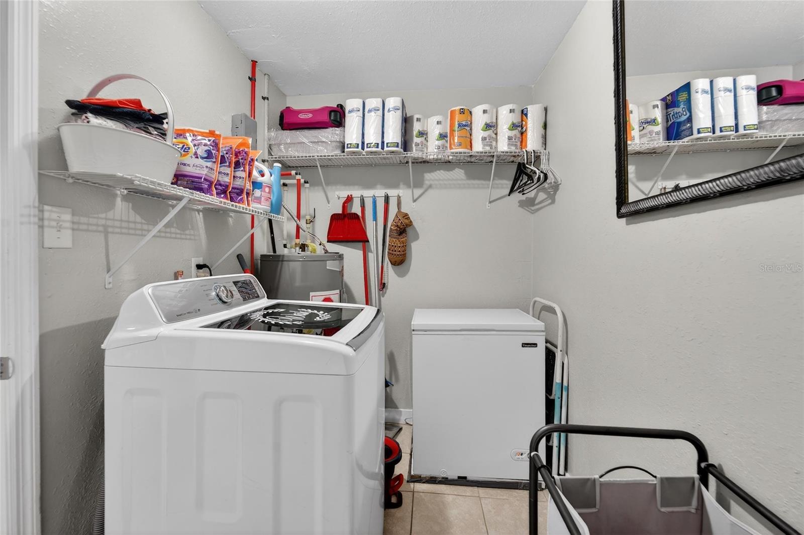 Image 28 of 33 For 6224 Doe Circle W