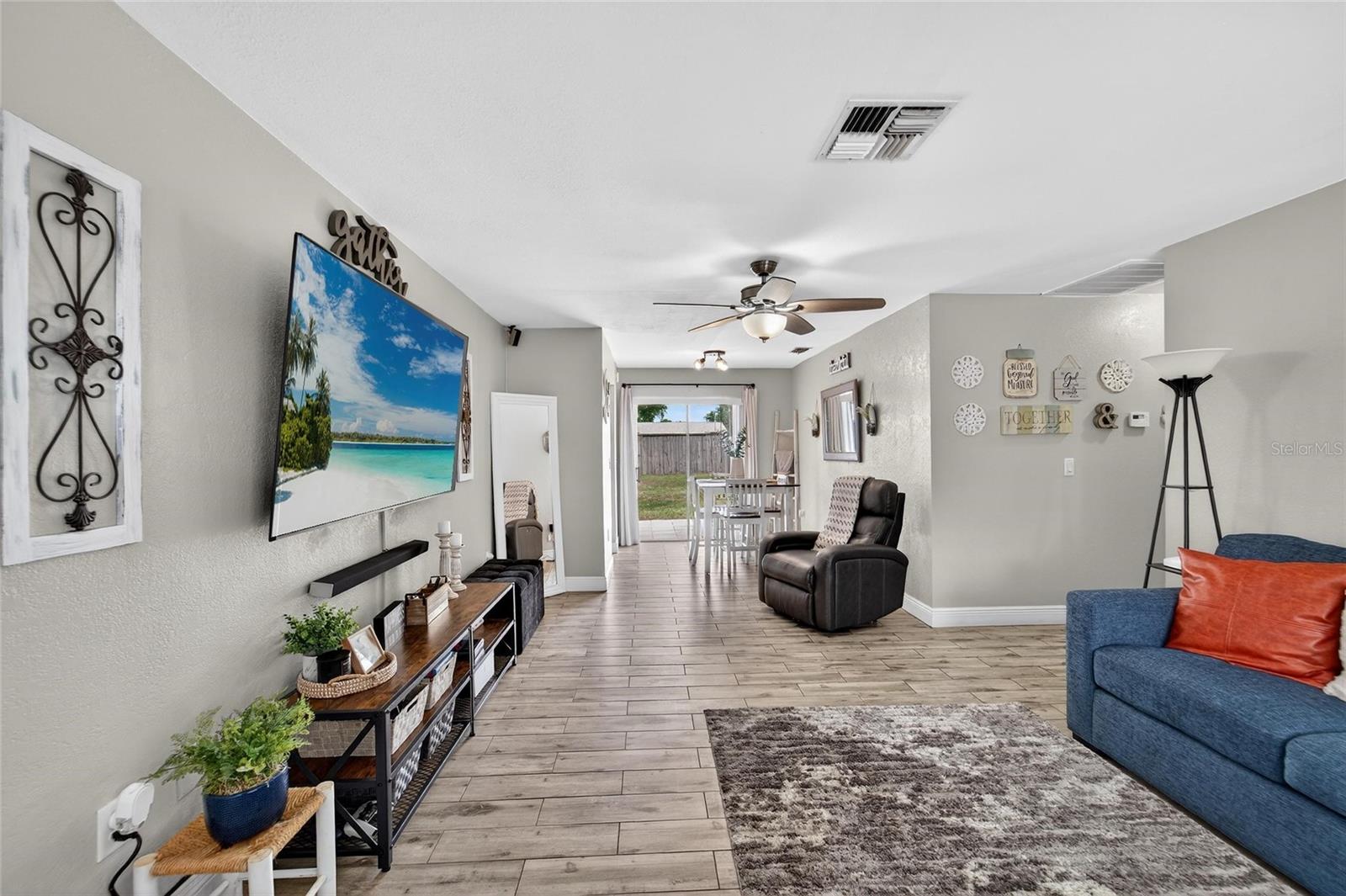 Image 9 of 33 For 6224 Doe Circle W