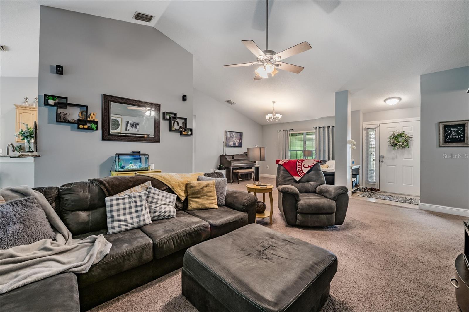 Image 8 of 42 For 3218 Bella Garden Lane