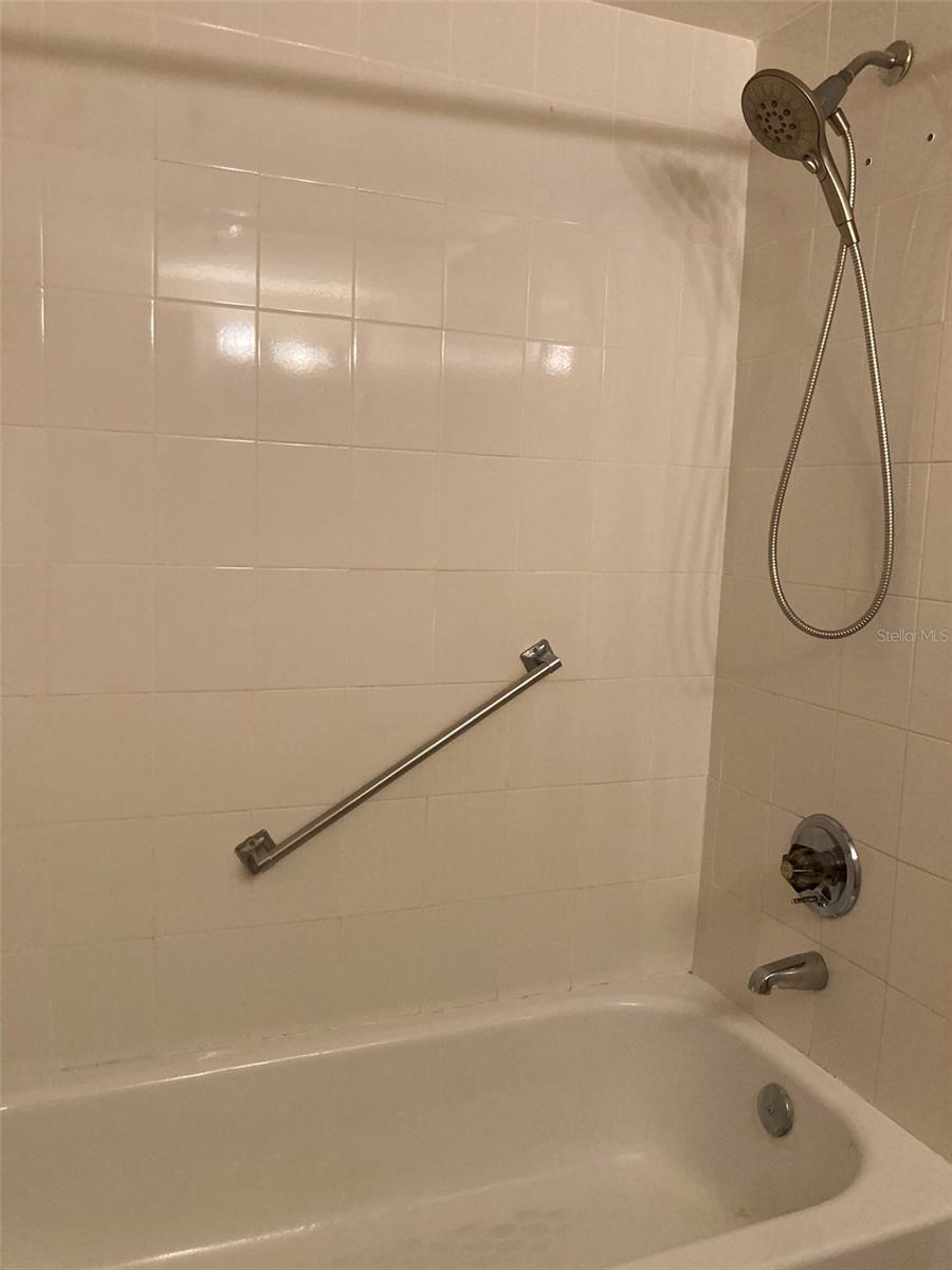 Image 14 of 33 For 5257 81st Lane N 6