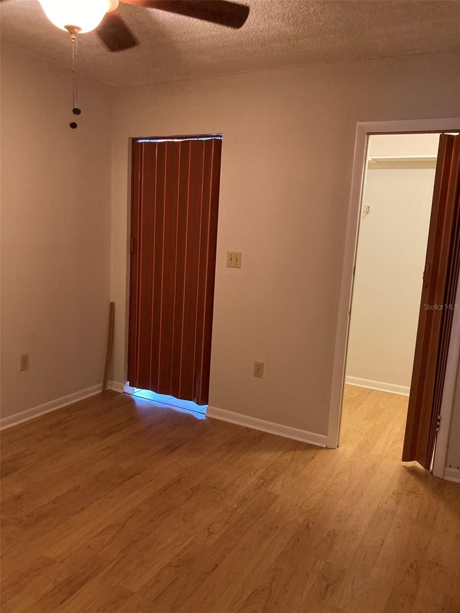 Image 17 of 33 For 5257 81st Lane N 6