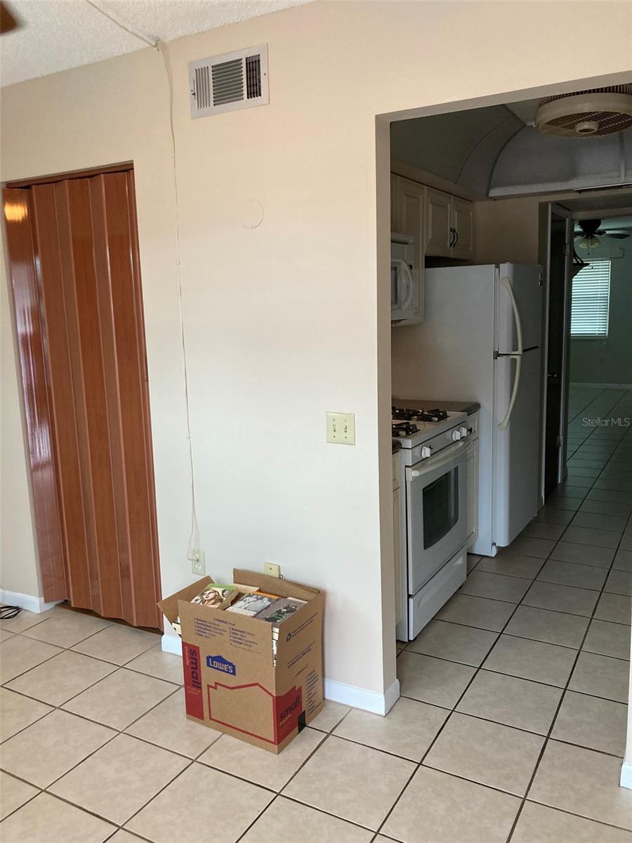 Image 23 of 33 For 5257 81st Lane N 6