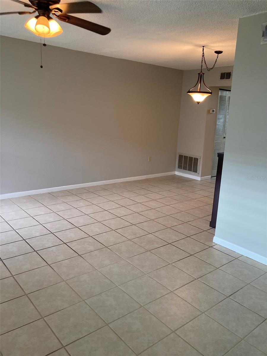 Image 6 of 33 For 5257 81st Lane N 6