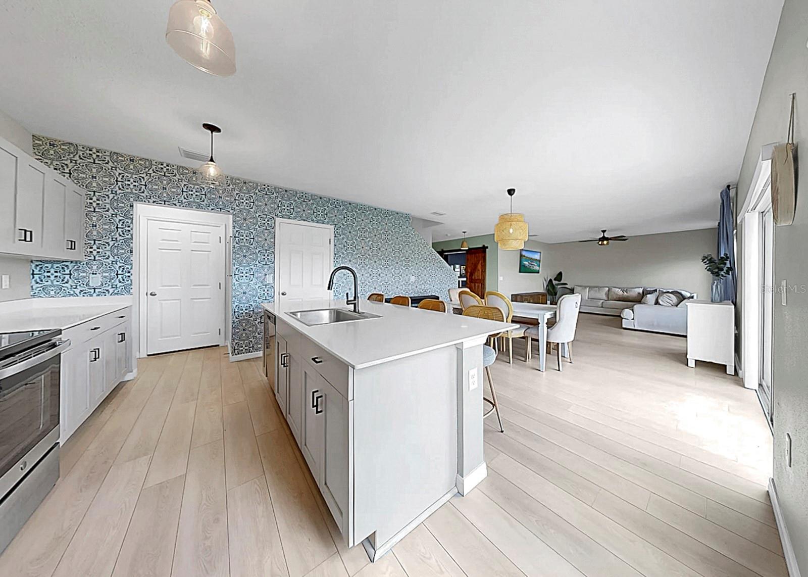 Image 18 of 80 For 12738 Mangrove Forest Drive