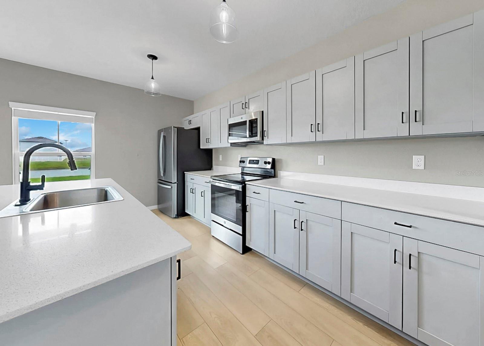 Image 21 of 80 For 12738 Mangrove Forest Drive