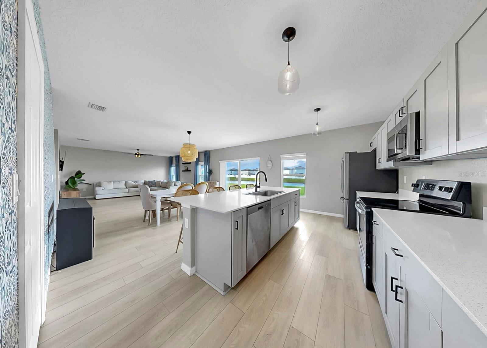 Image 23 of 80 For 12738 Mangrove Forest Drive