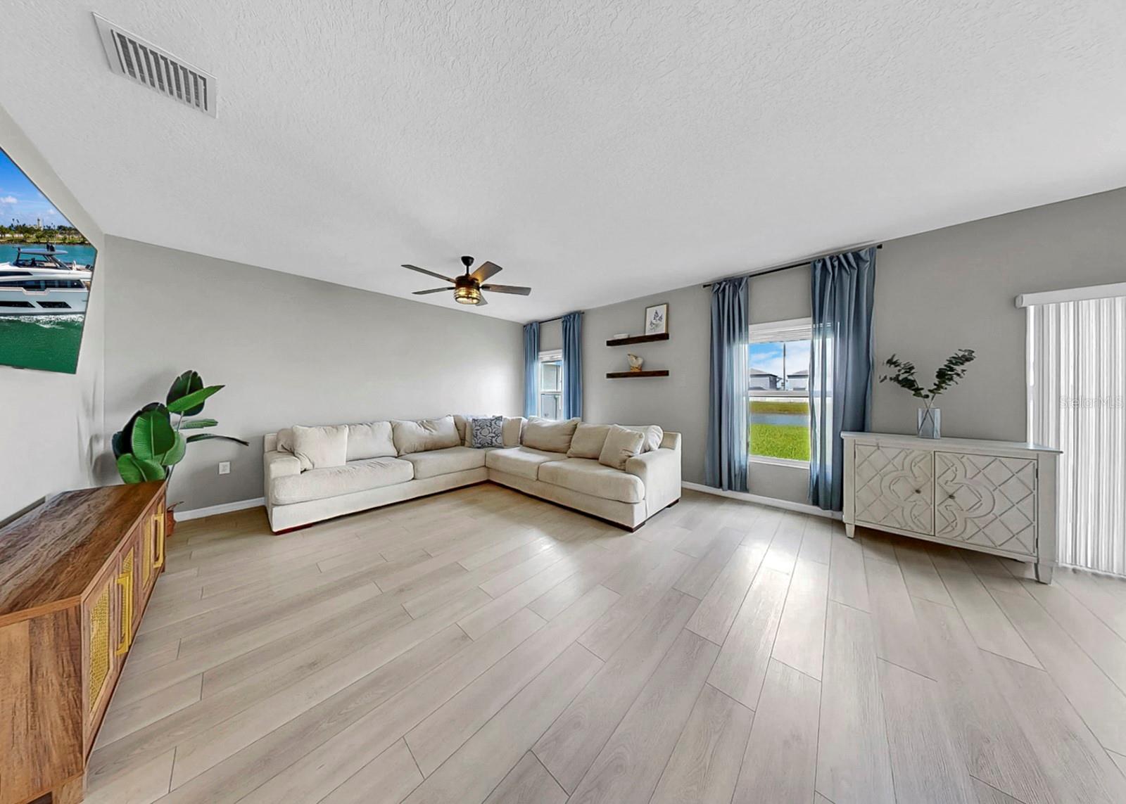 Image 26 of 80 For 12738 Mangrove Forest Drive