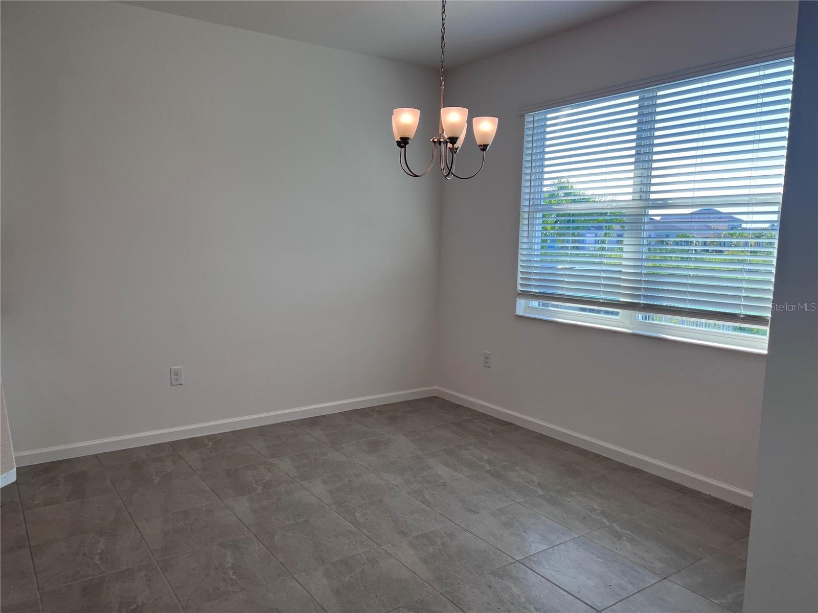 Image 10 of 11 For 5218 Wishing Arch Drive