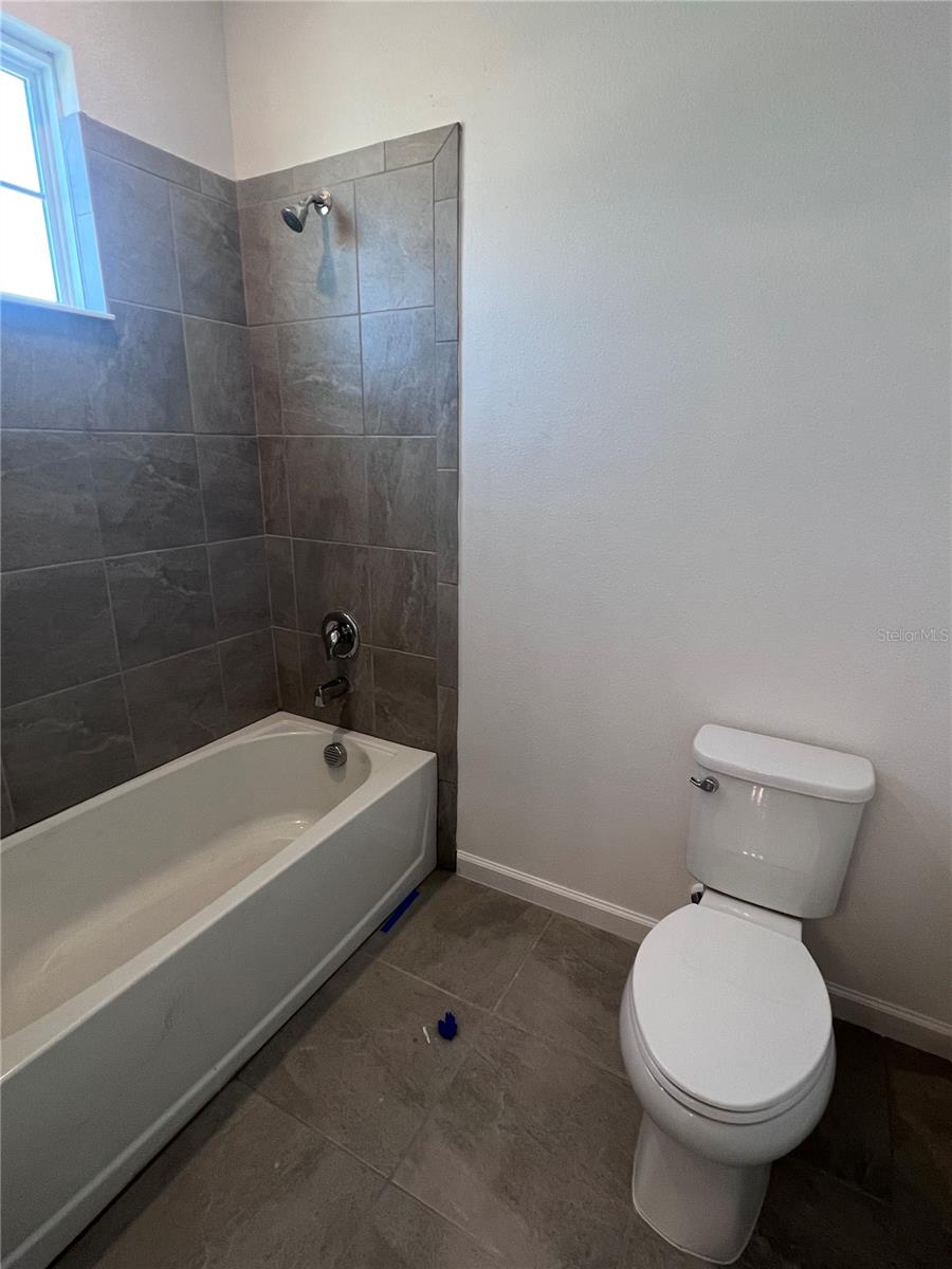 Image 4 of 11 For 5218 Wishing Arch Drive