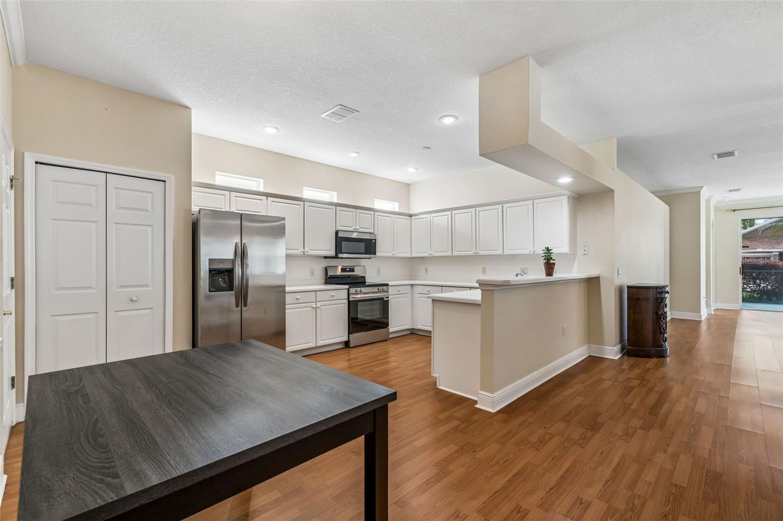 Image 49 of 86 For 20904 Tangor Road