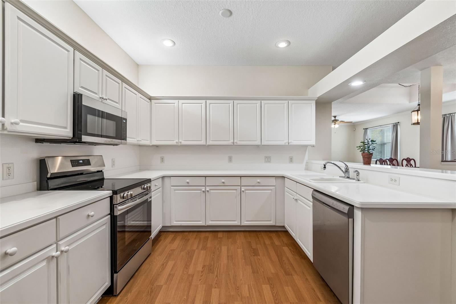 Image 52 of 86 For 20904 Tangor Road