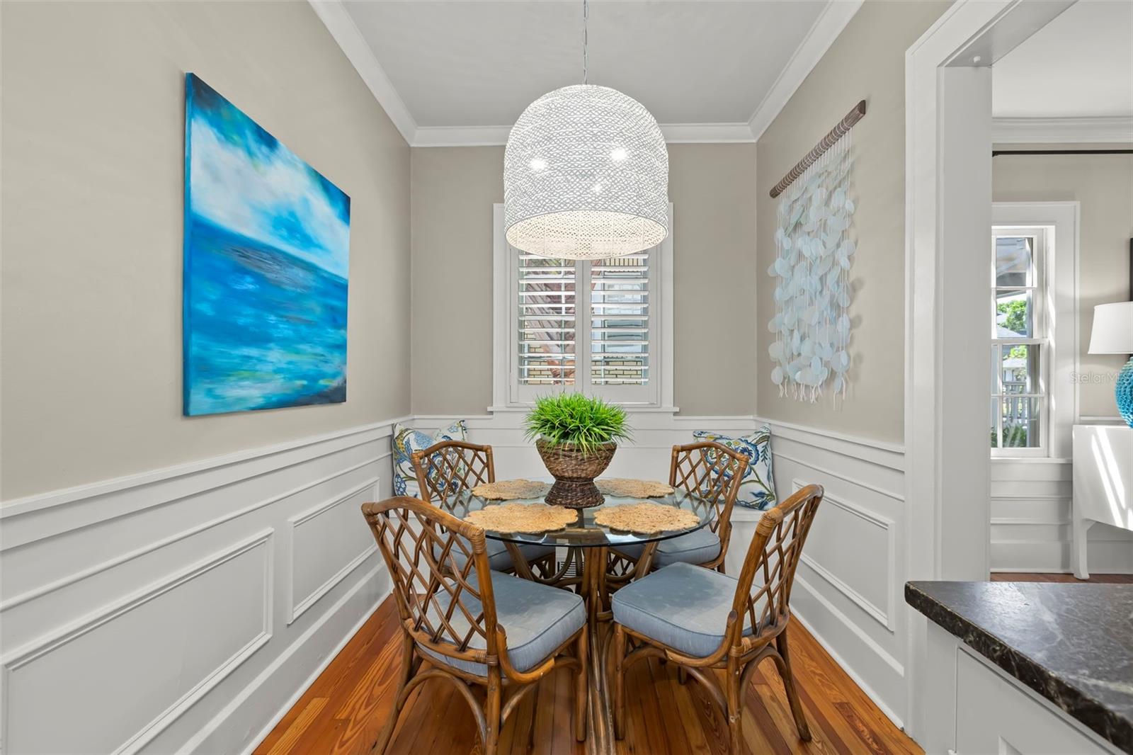 Image 21 of 69 For 516 17th Avenue Ne