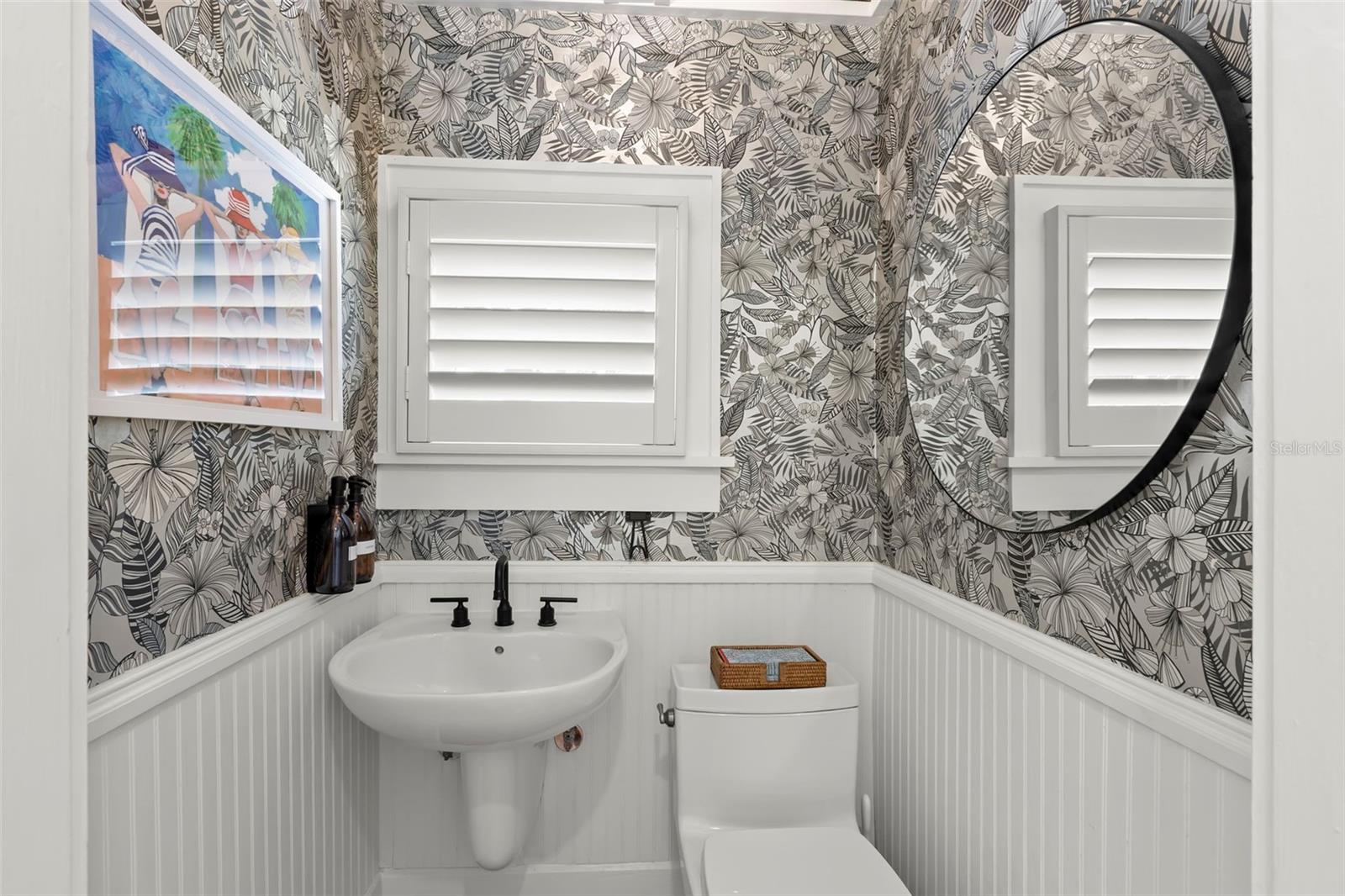 Image 24 of 69 For 516 17th Avenue Ne