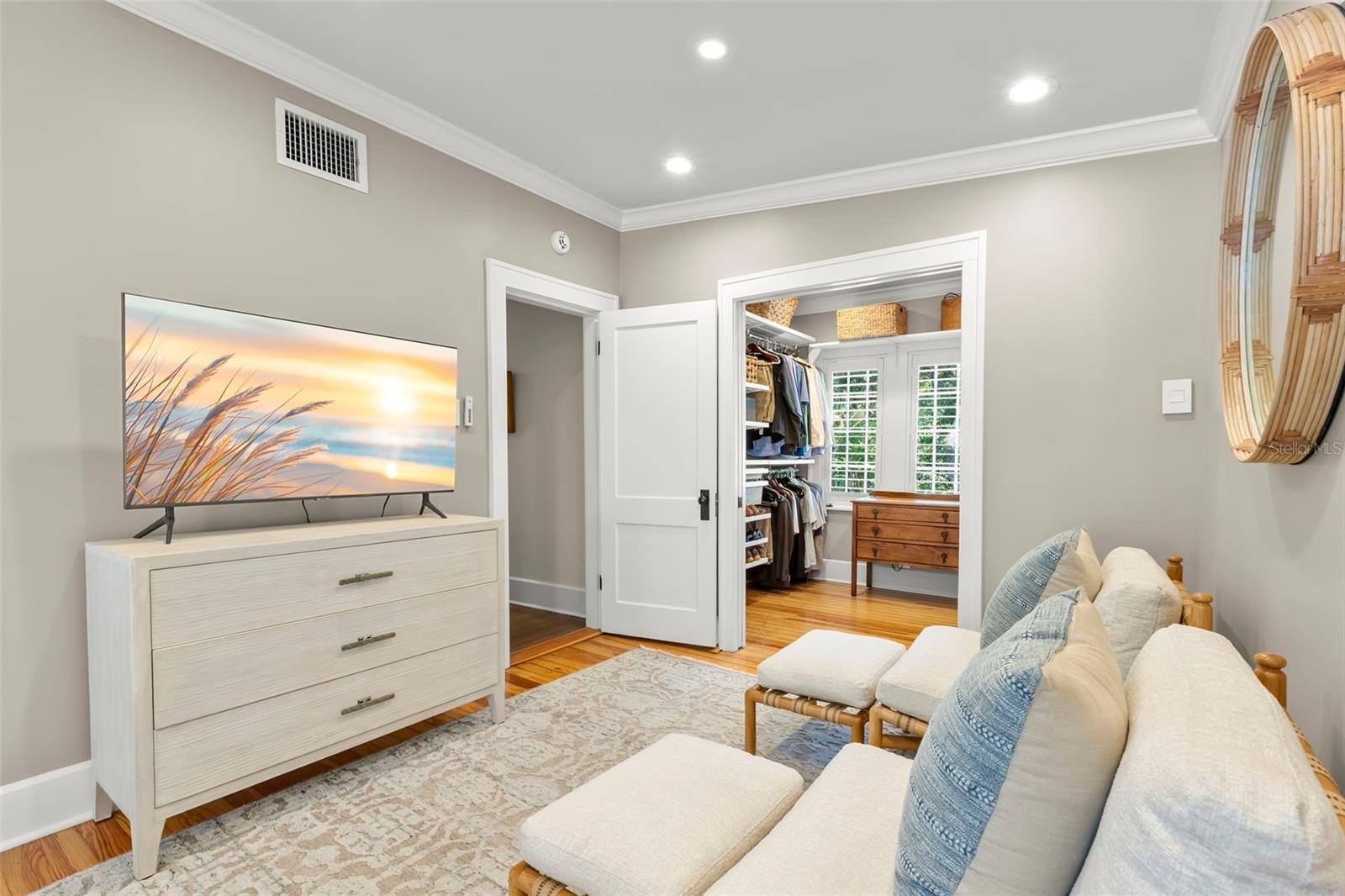 Image 47 of 69 For 516 17th Avenue Ne