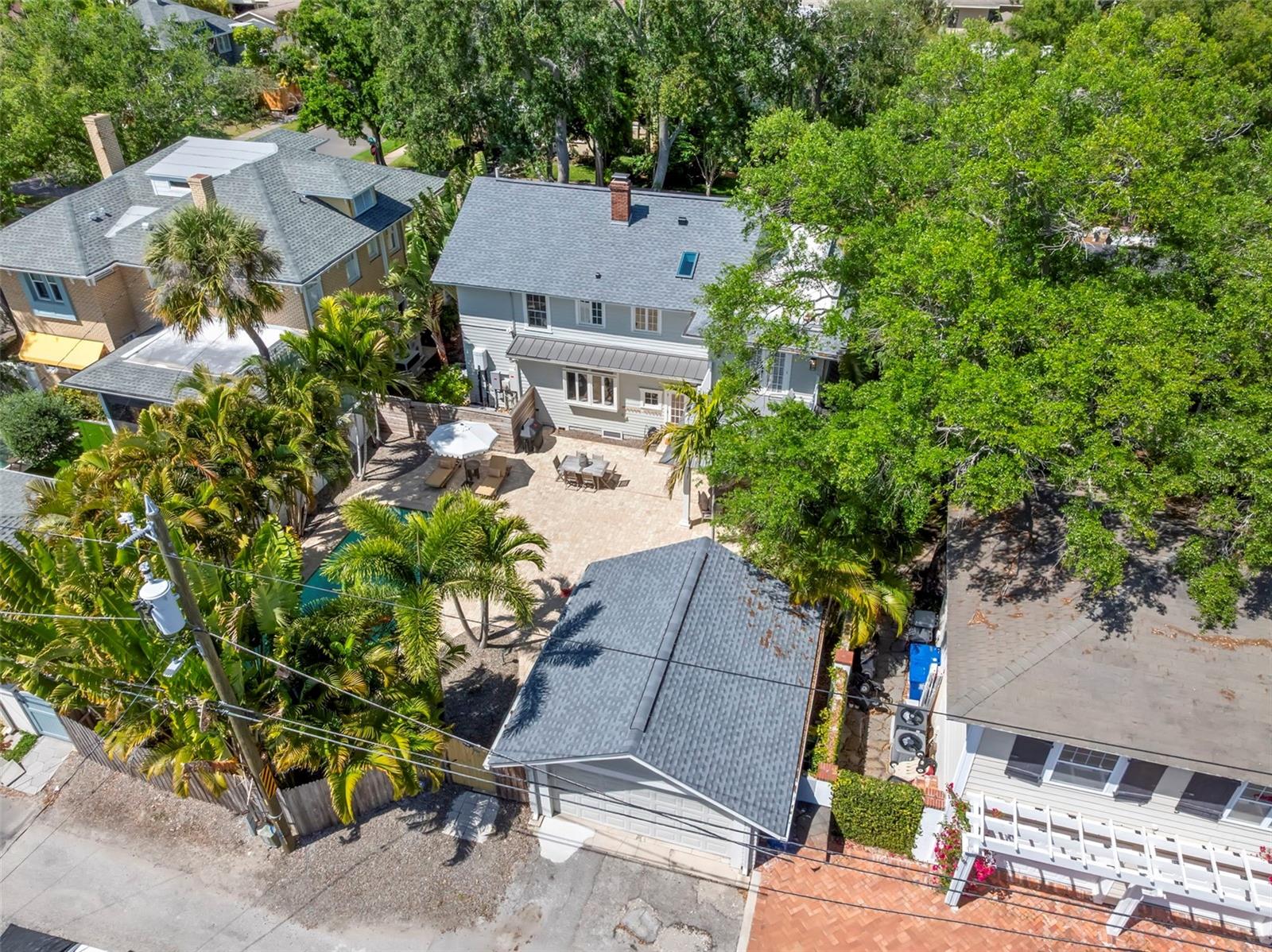 Image 57 of 69 For 516 17th Avenue Ne