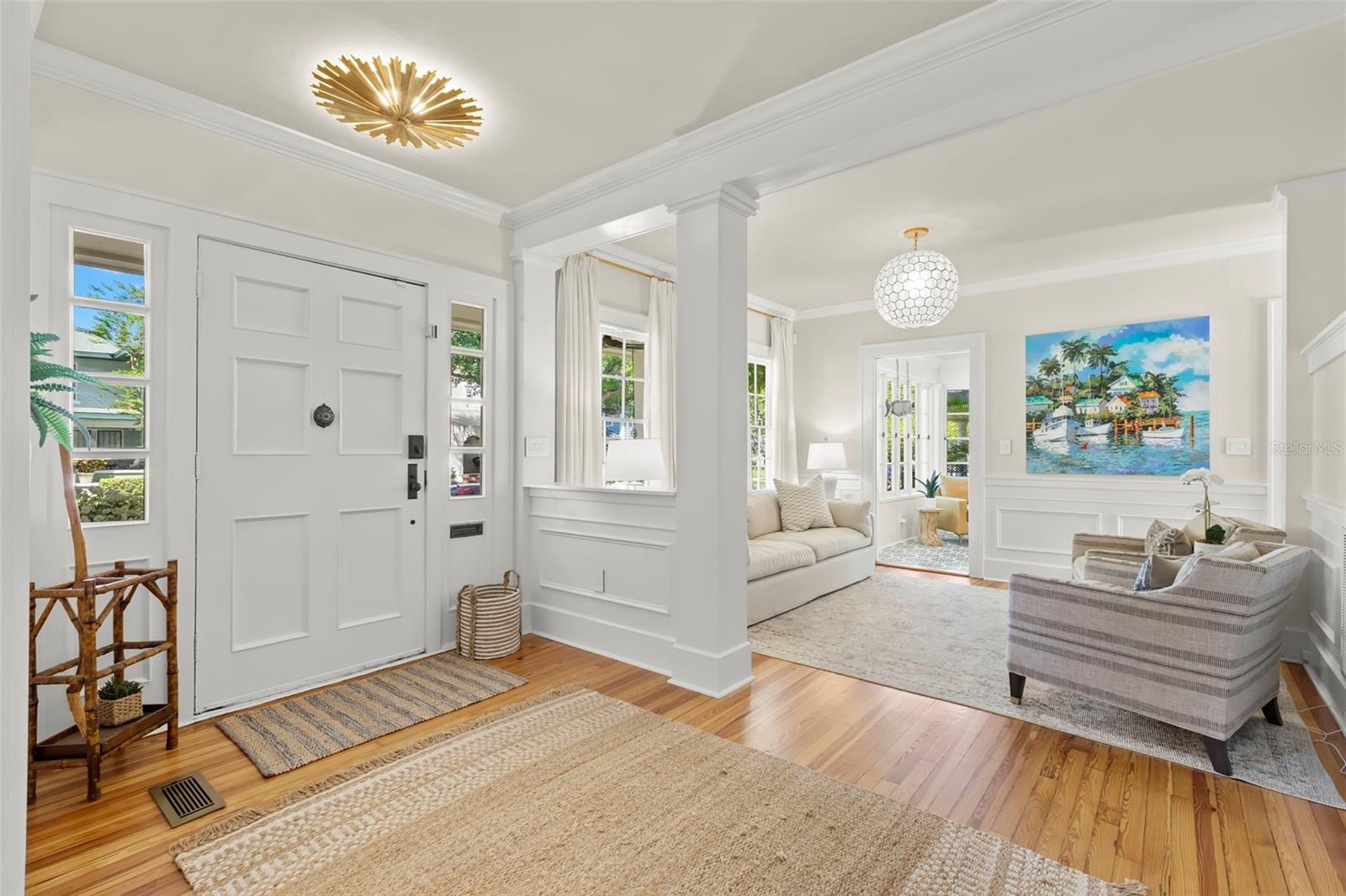 Image 9 of 69 For 516 17th Avenue Ne