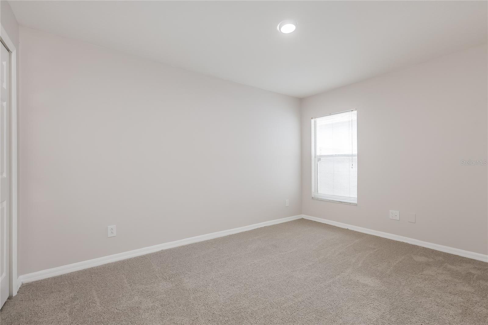 Image 11 of 15 For 208 Summer Sails Drive