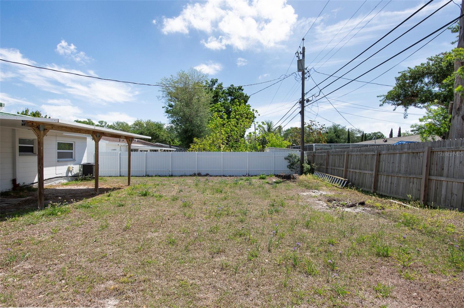 Image 16 of 22 For 4748 49th Avenue N