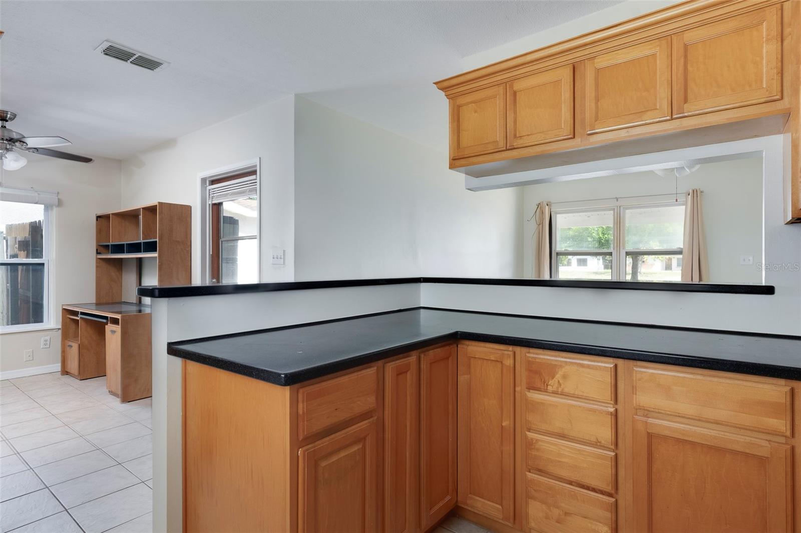 Image 6 of 22 For 4748 49th Avenue N