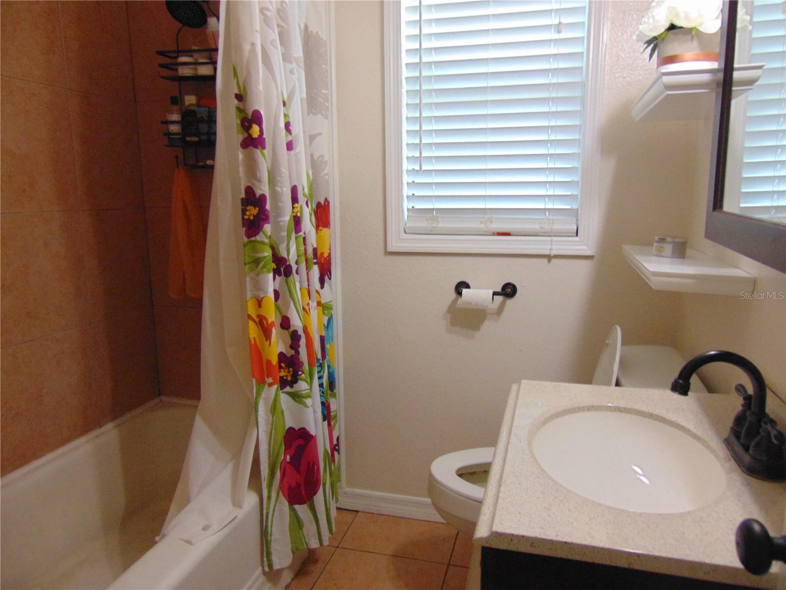 Image 17 of 20 For 3215 Hartnett Avenue