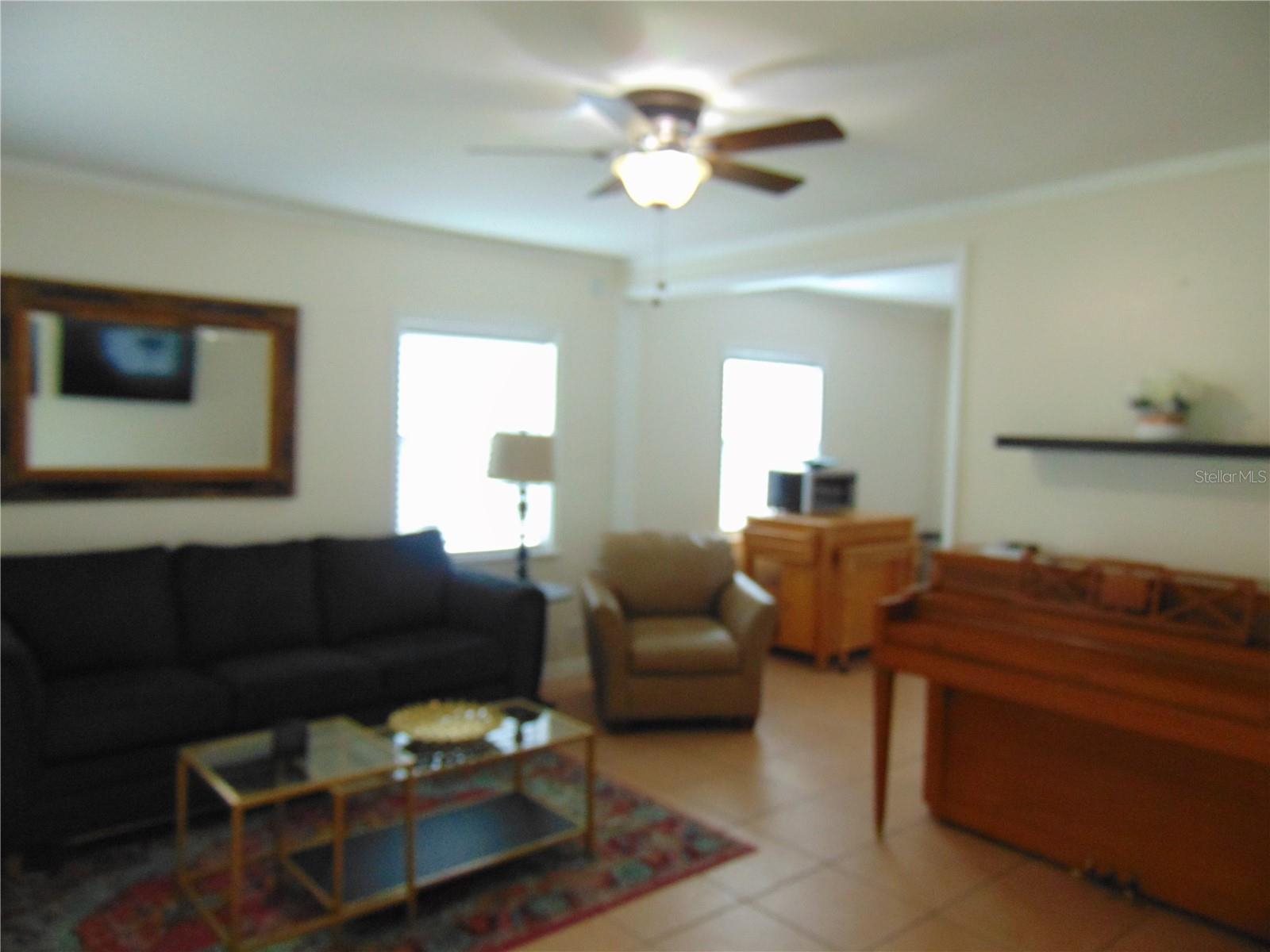 Image 4 of 20 For 3215 Hartnett Avenue