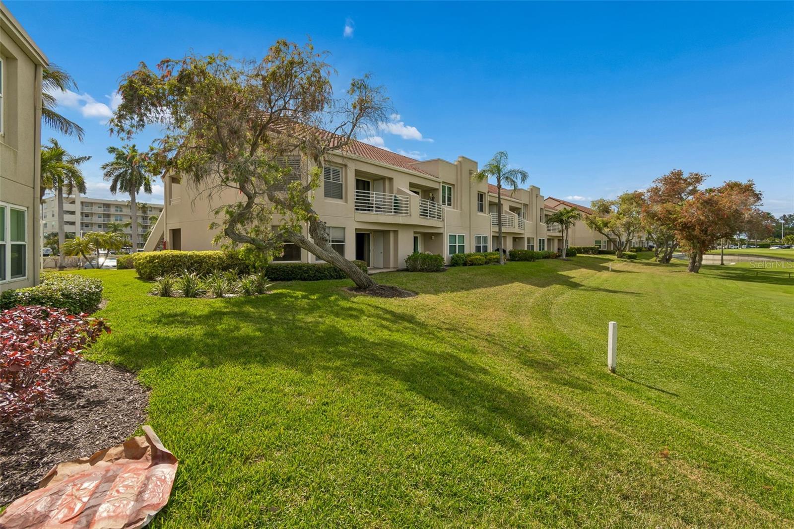 Image 24 of 31 For 6000 Bahia Del Mar Circle 134