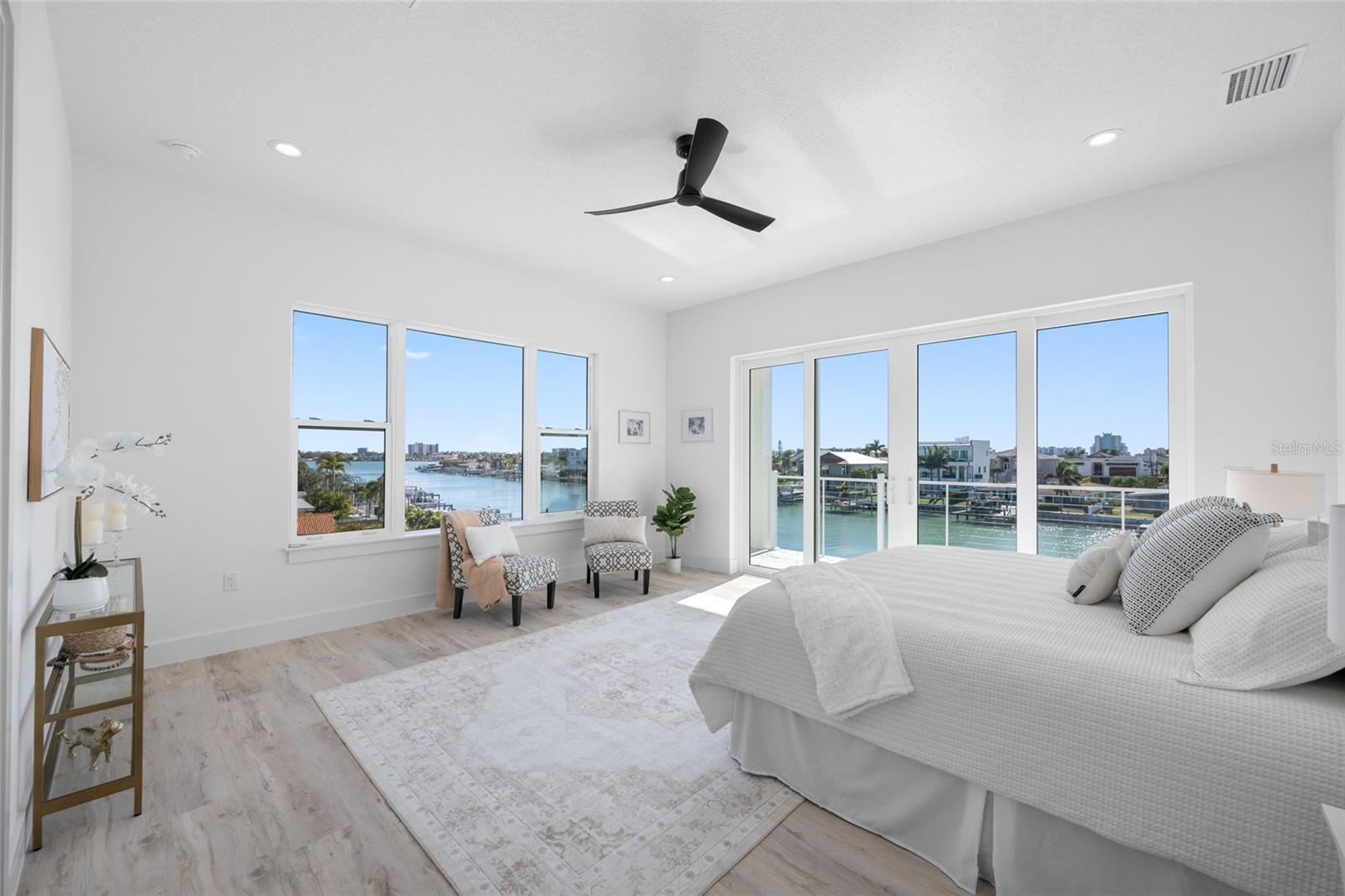 Image 54 of 72 For 11460 7th Street E