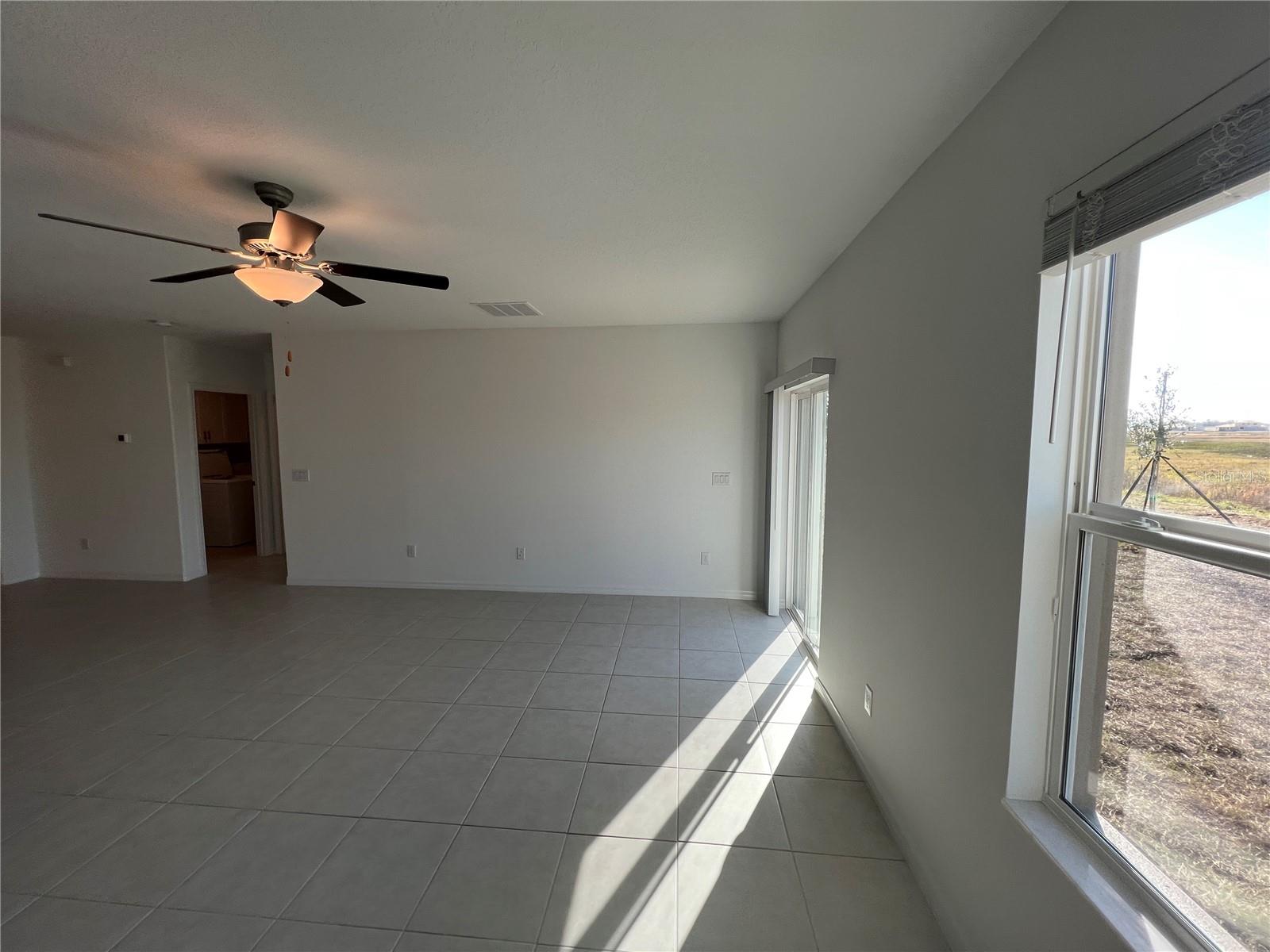 Image 11 of 35 For 9825 Branching Ship Trace