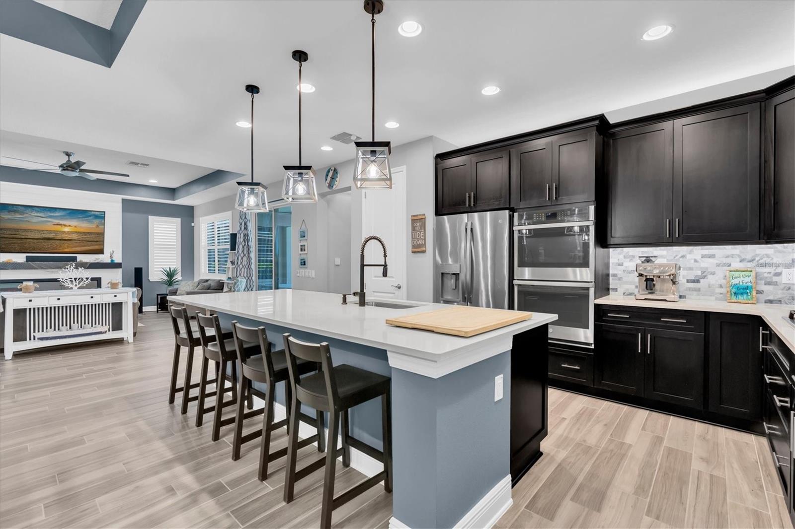 Image 12 of 73 For 3867 Villamore Lane