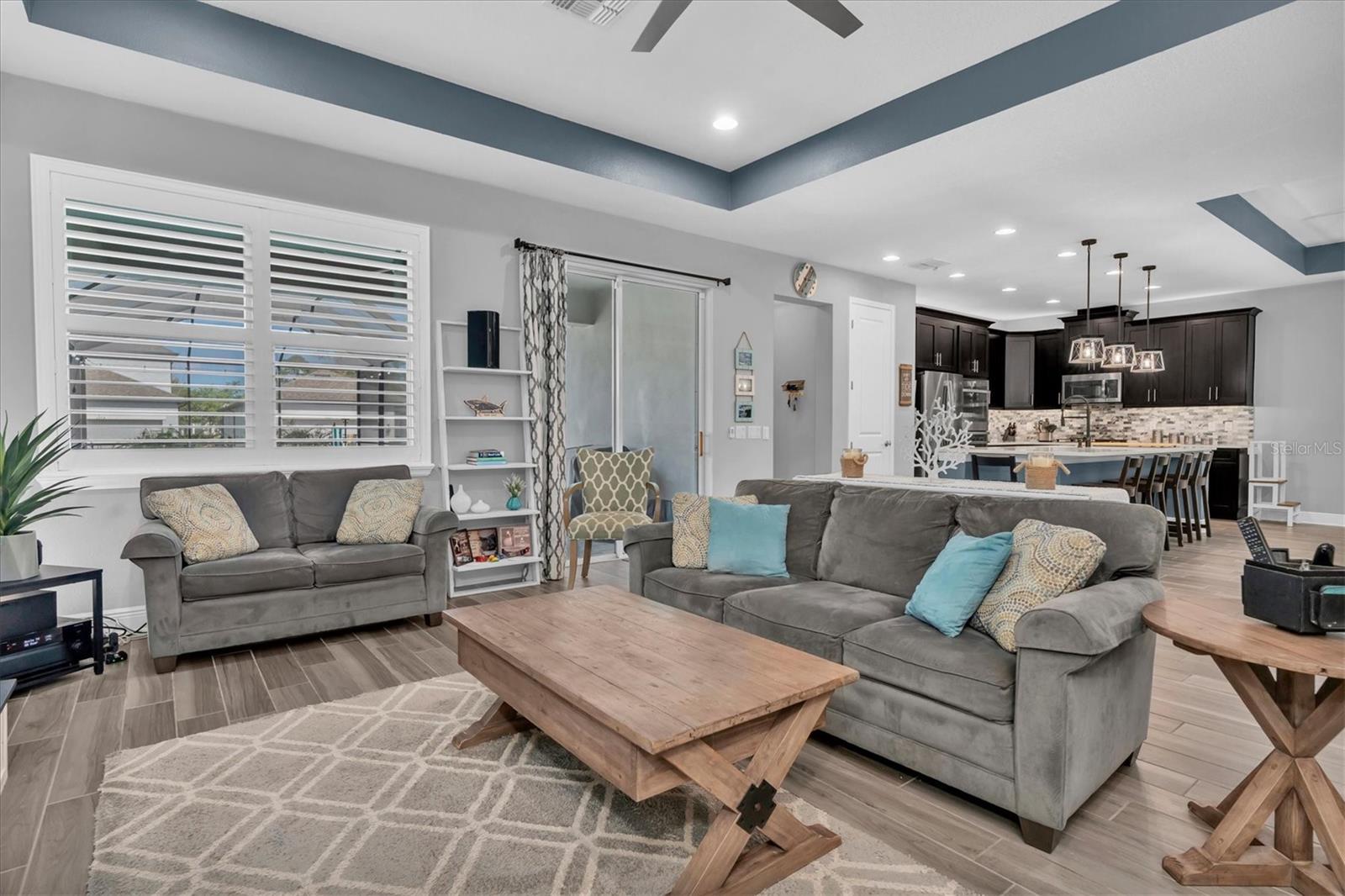 Image 18 of 73 For 3867 Villamore Lane