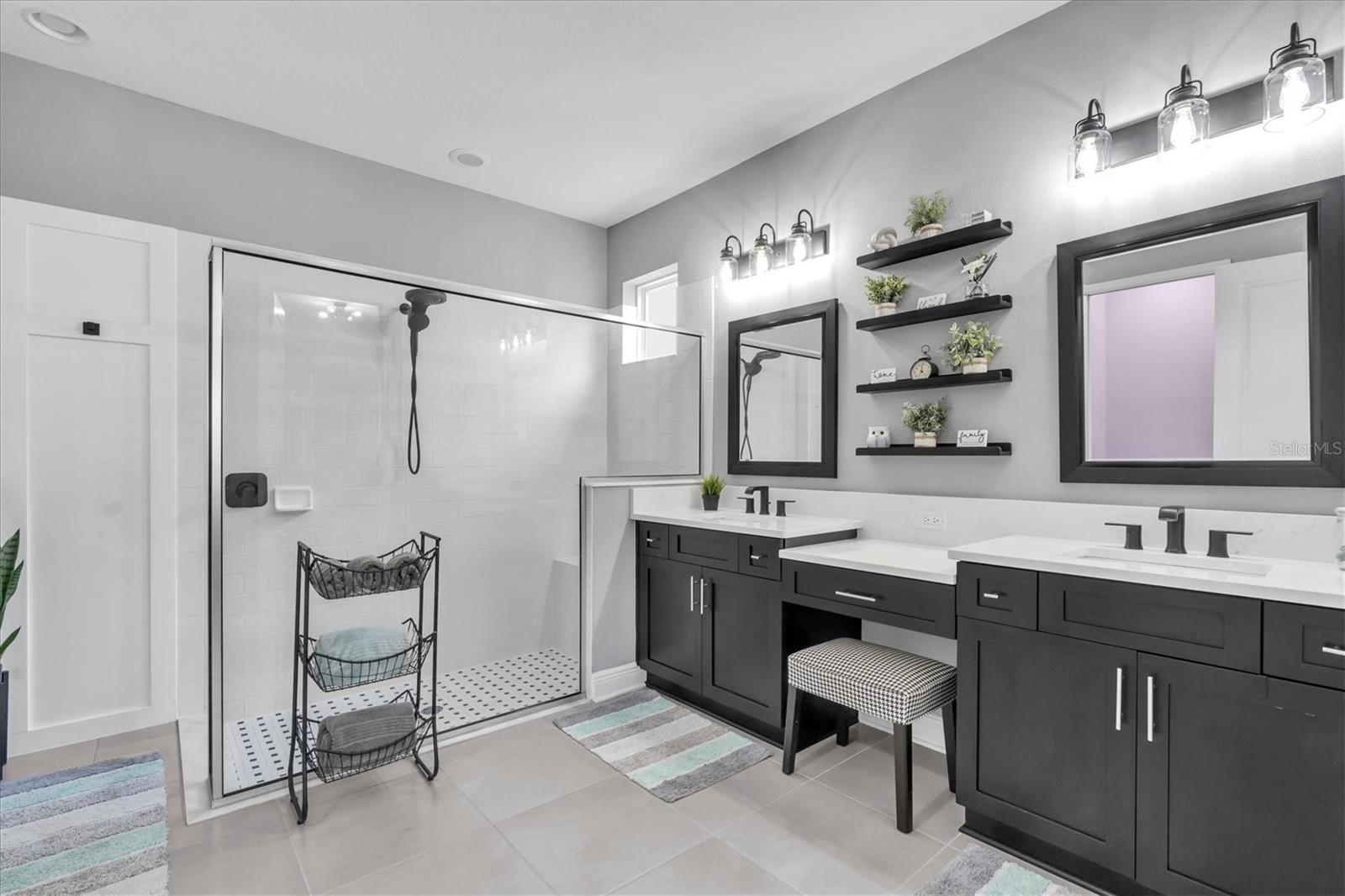 Image 28 of 73 For 3867 Villamore Lane