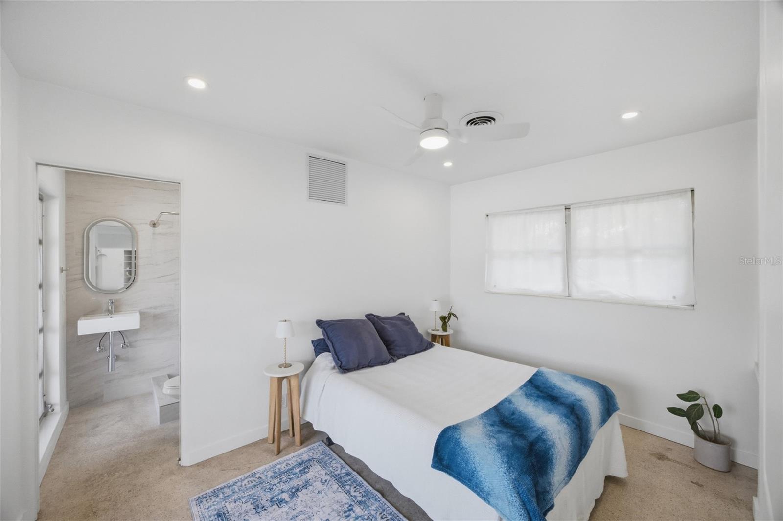 Image 14 of 38 For 615 Fontana Lane