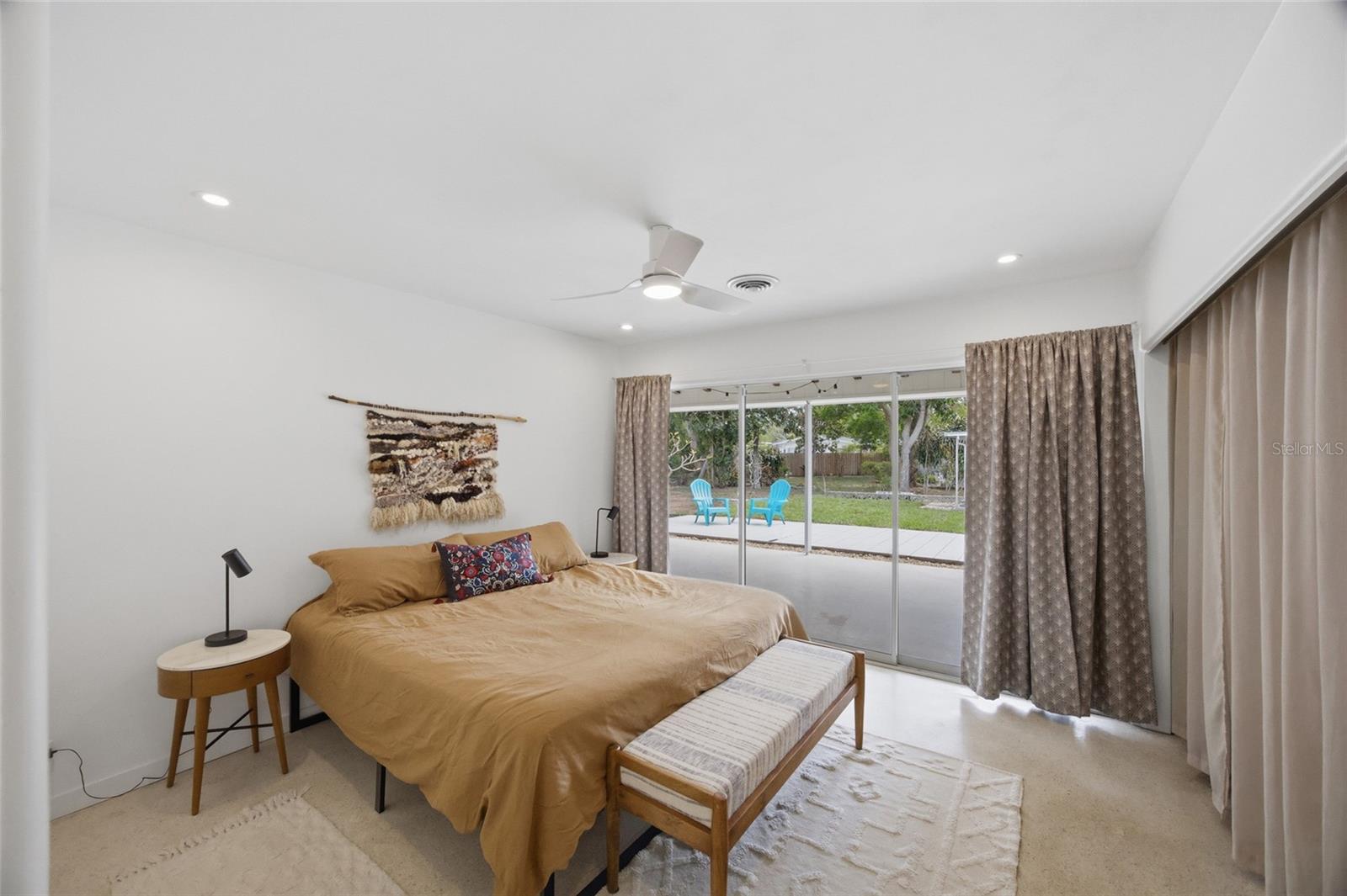 Image 17 of 38 For 615 Fontana Lane