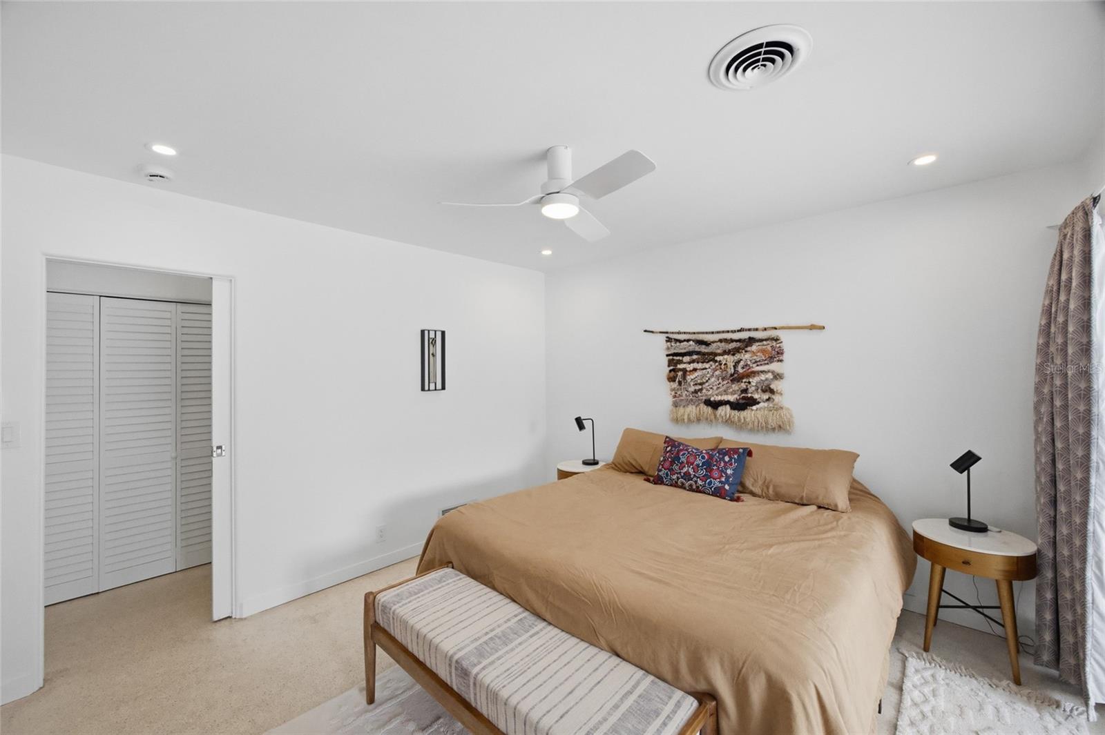 Image 18 of 38 For 615 Fontana Lane