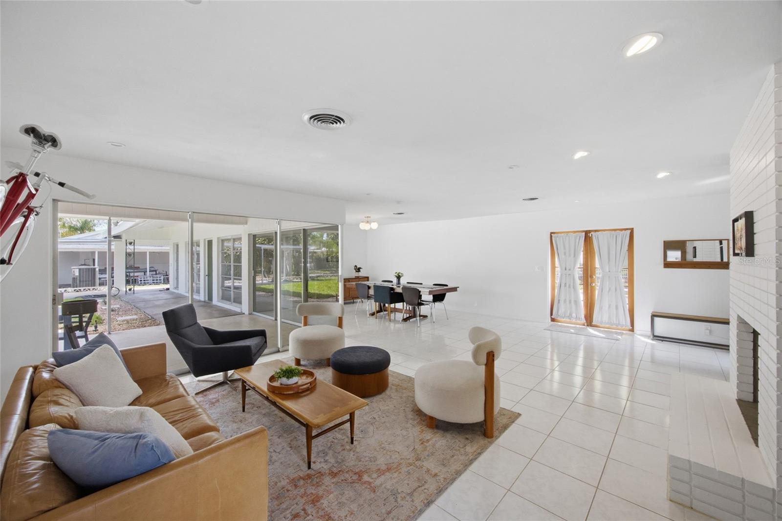 Image 7 of 38 For 615 Fontana Lane