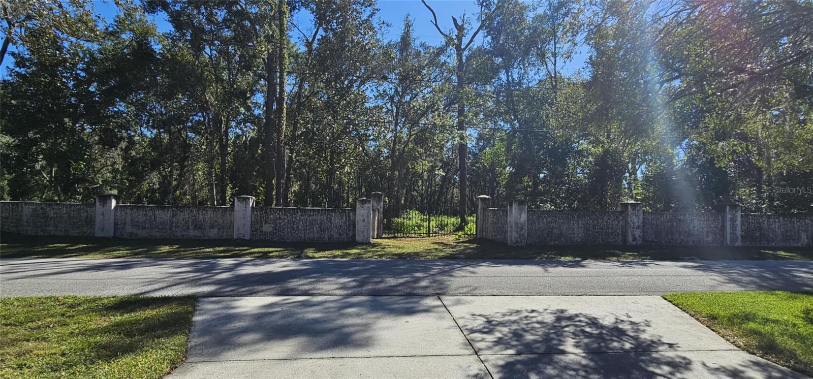 Image 6 of 17 For Piermaj Lane