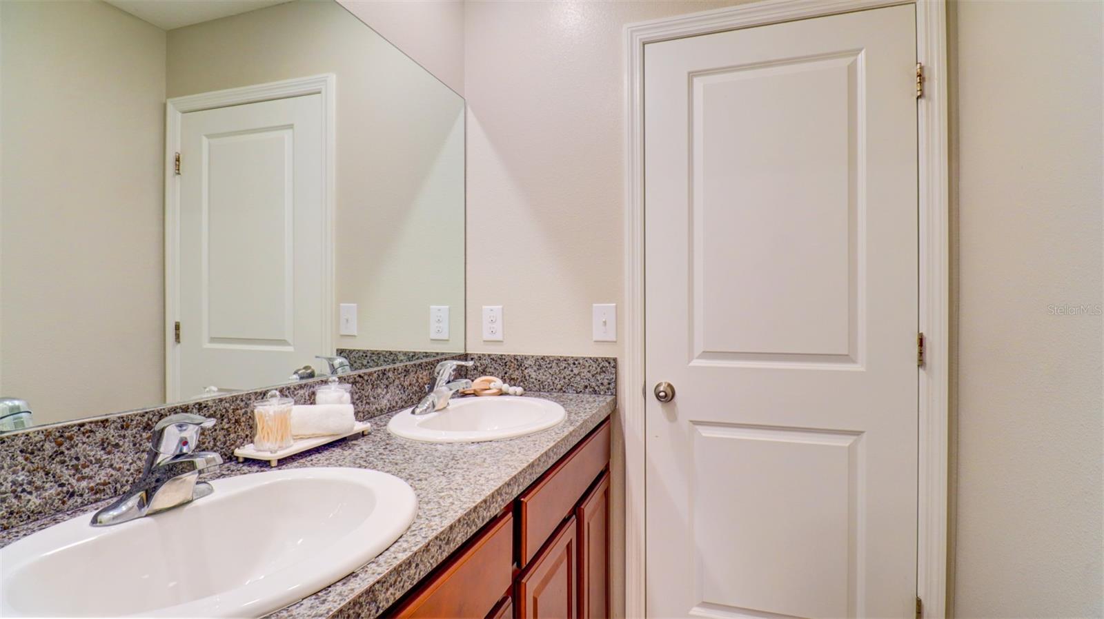 Image 25 of 45 For 9633 Channing Hill Drive