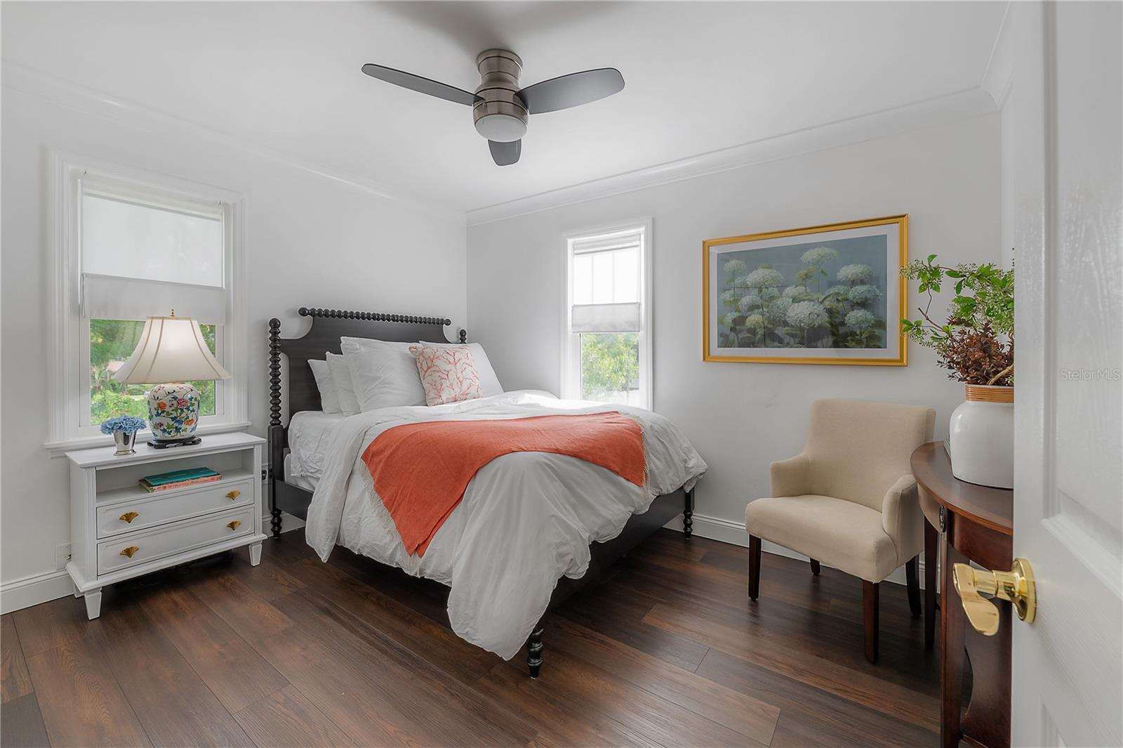 Image 26 of 31 For 502 Amelia Avenue