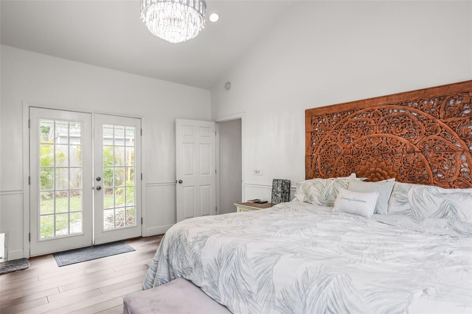 Image 14 of 47 For 641 Wilkie Street