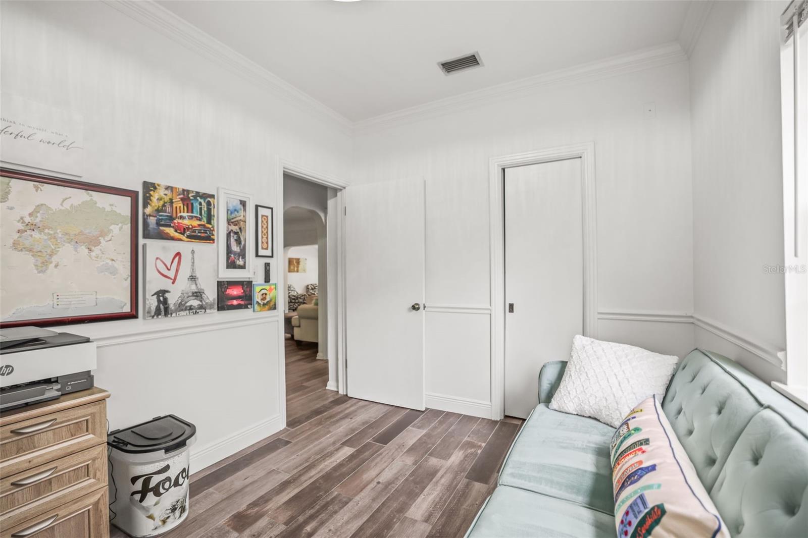 Image 18 of 47 For 641 Wilkie Street