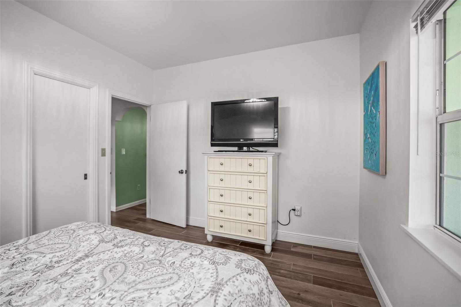 Image 22 of 47 For 641 Wilkie Street