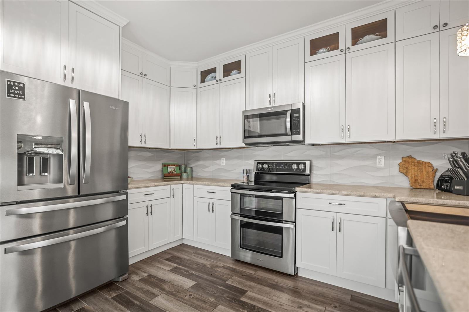 Image 7 of 47 For 641 Wilkie Street