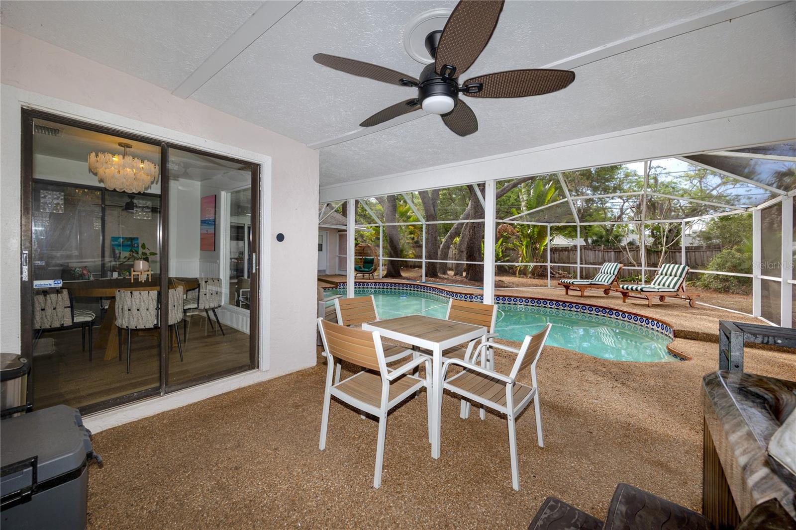 Image 31 of 48 For 27 Summit Lane