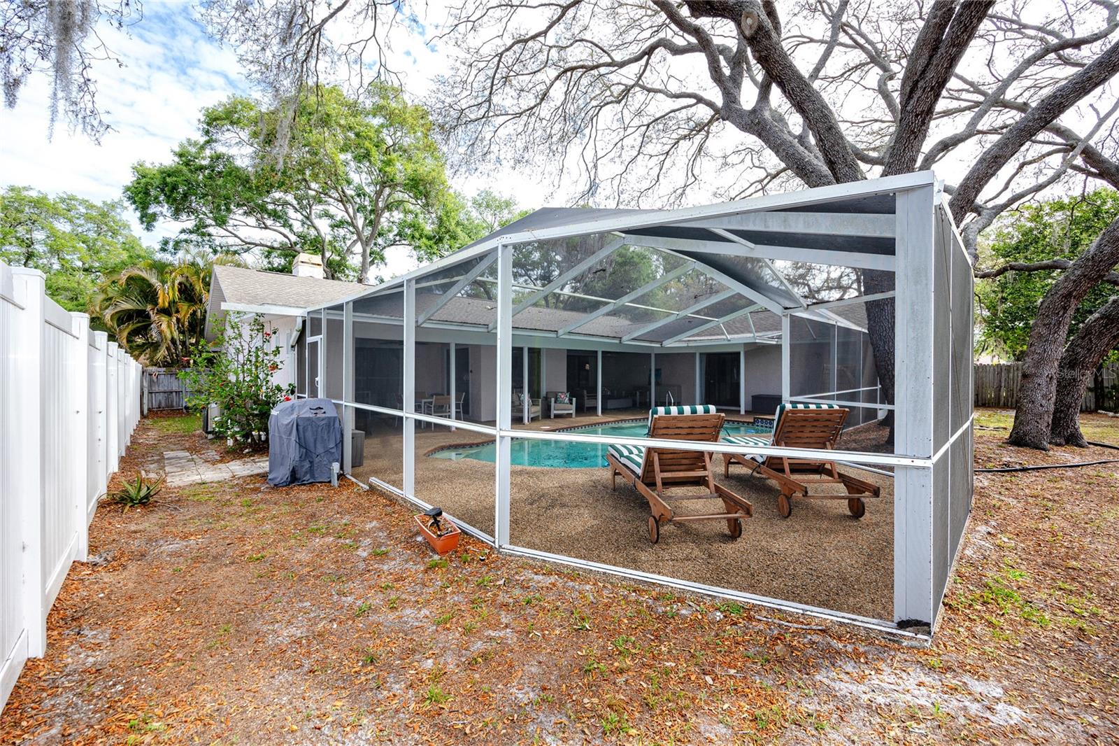 Image 40 of 48 For 27 Summit Lane