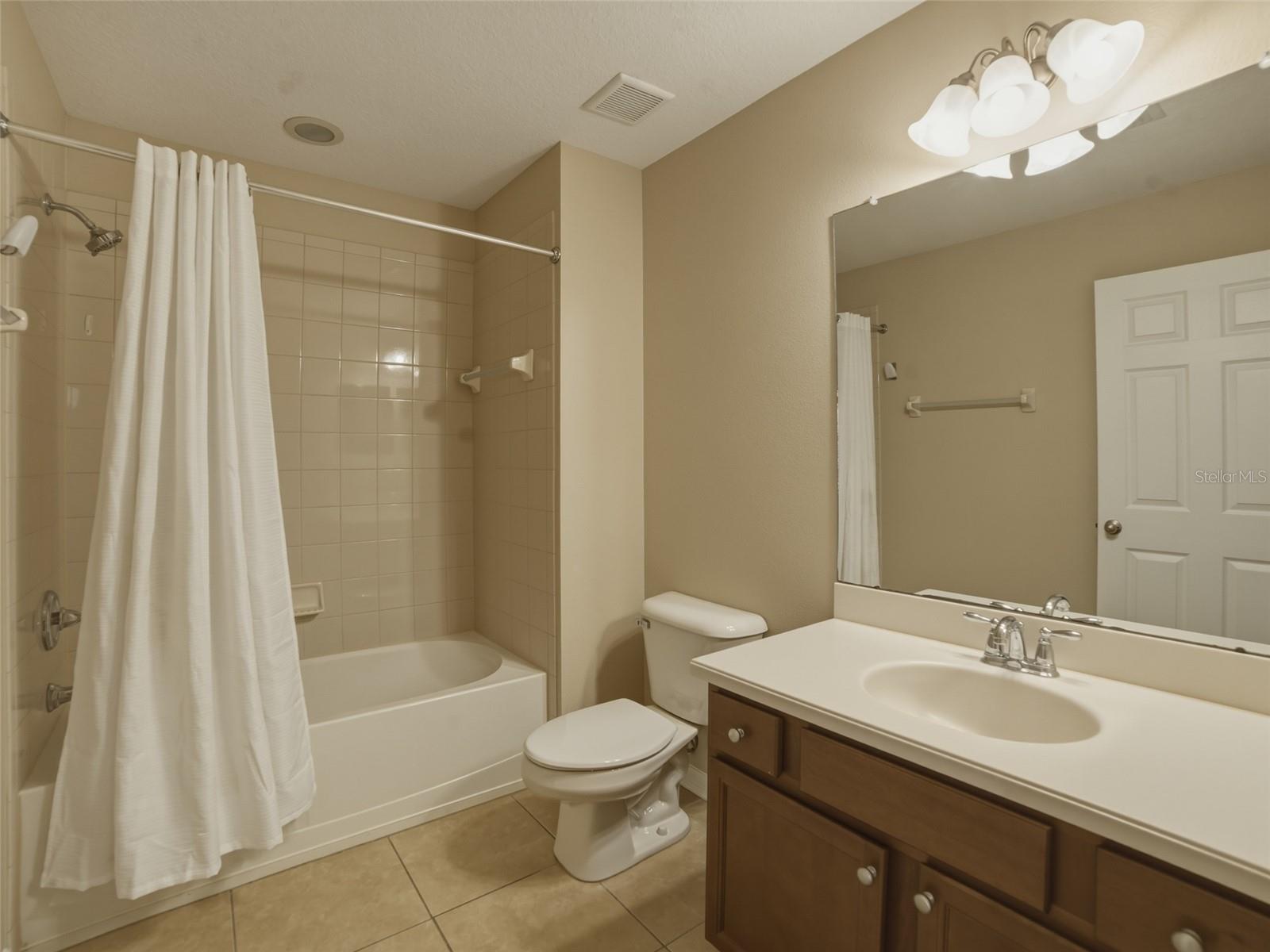 Image 23 of 35 For 5941 Beaconpark Street