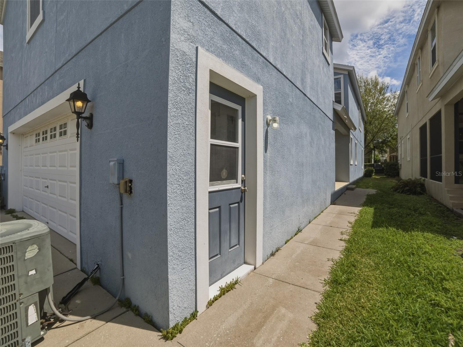 Image 31 of 35 For 5941 Beaconpark Street