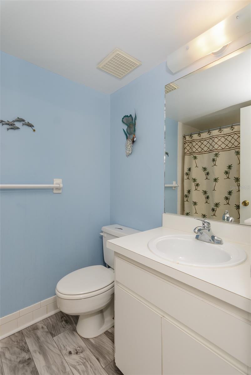 Image 11 of 25 For 207 Cypress Lane