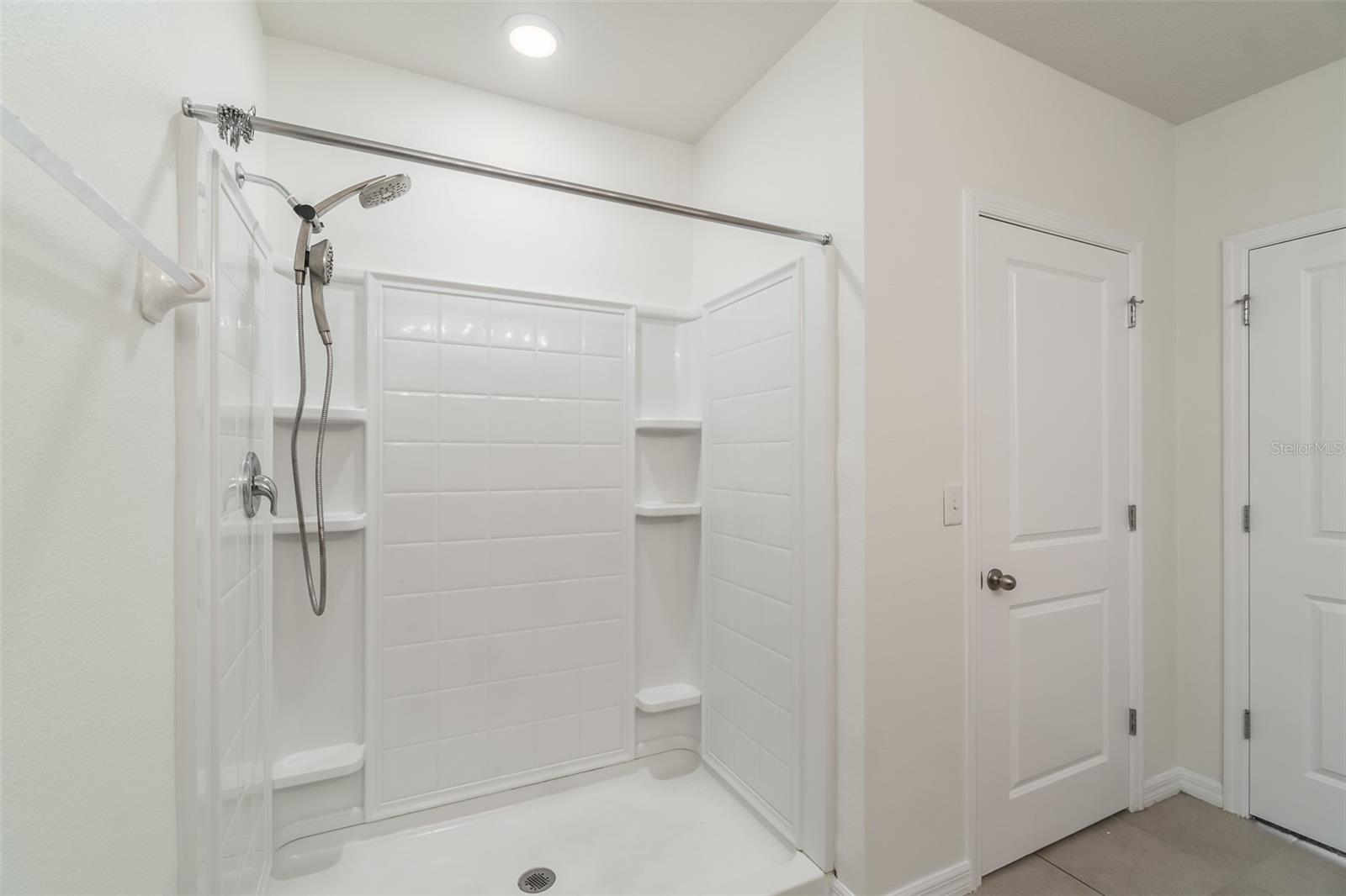 Image 19 of 28 For 210 Cinnamon Bark Place