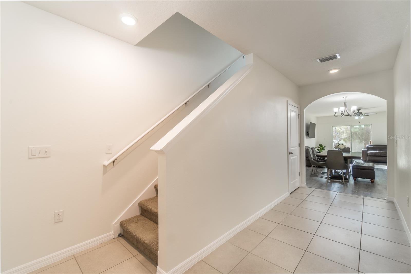 Image 4 of 28 For 210 Cinnamon Bark Place