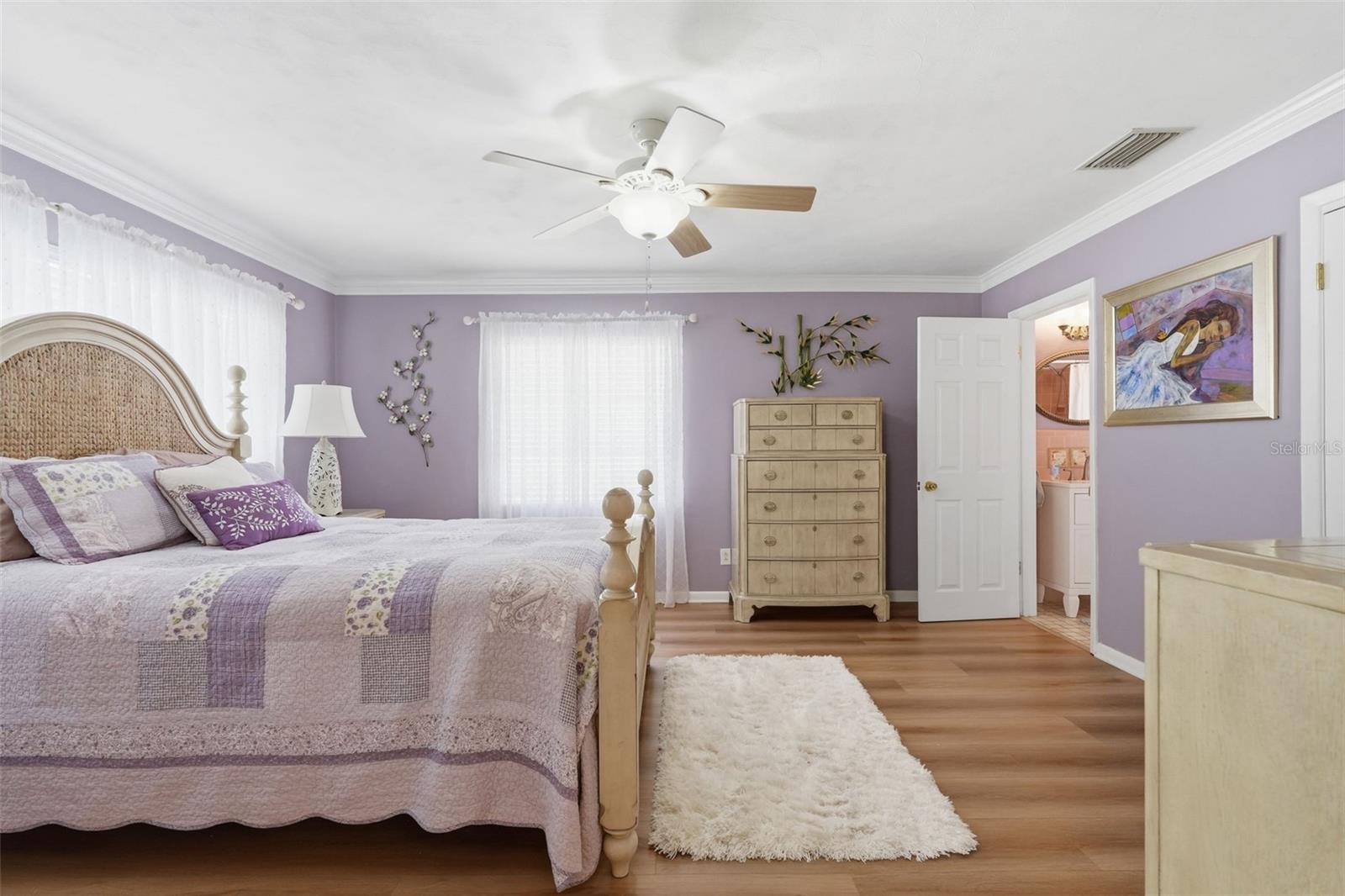 Image 19 of 44 For 700 Spencer Avenue